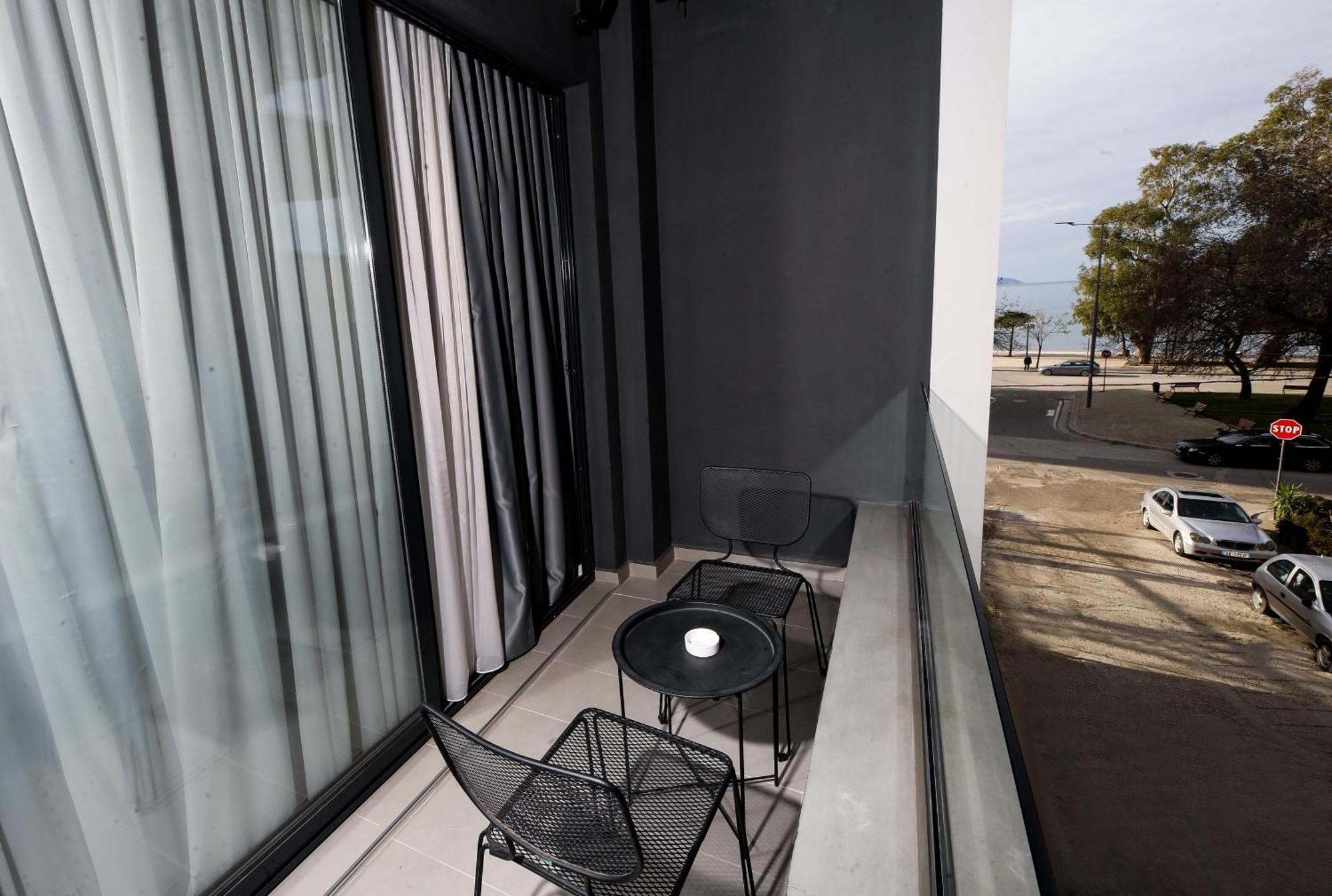 H&M Hotel Vlorë 外观 照片