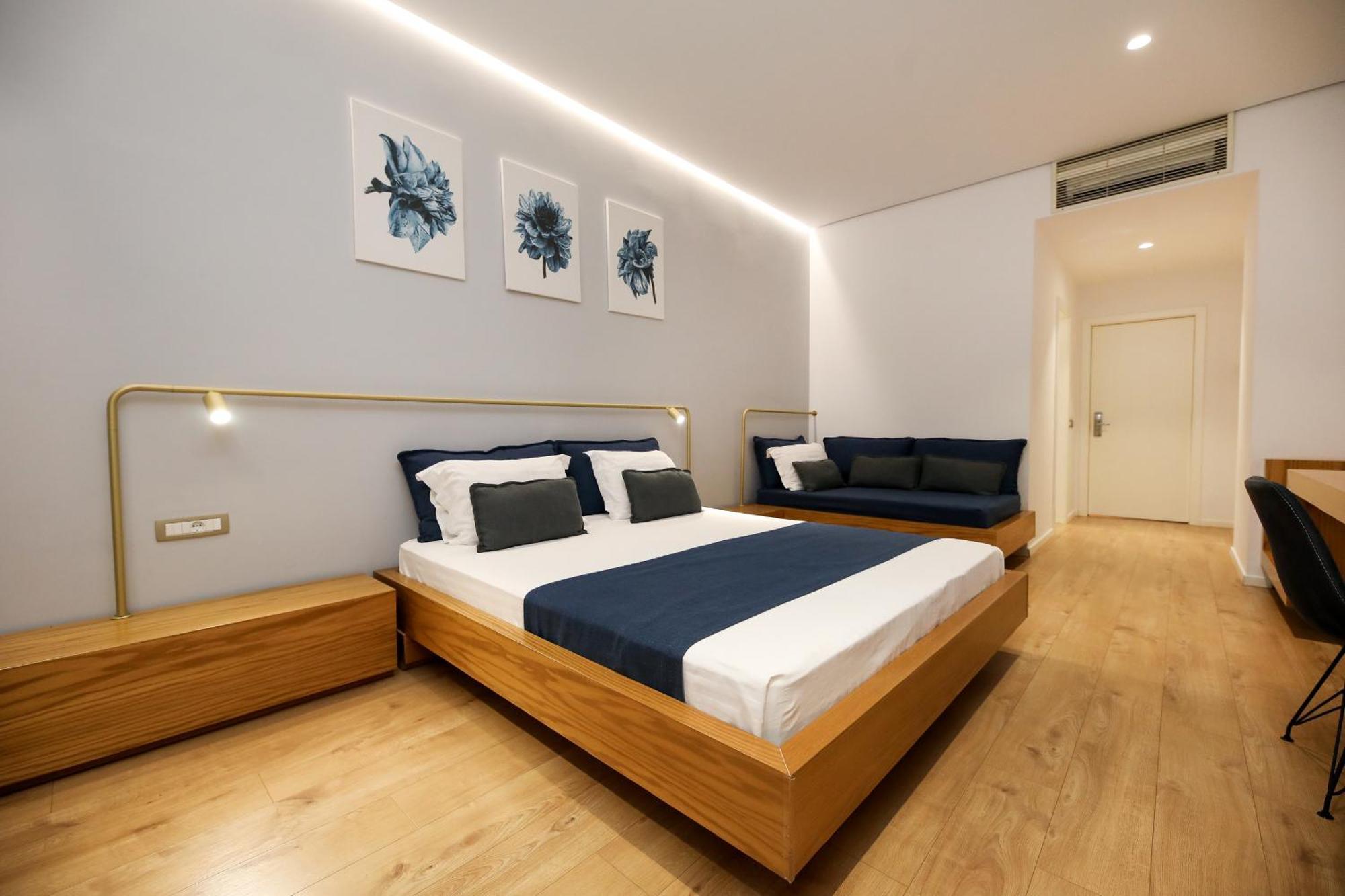H&M Hotel Vlorë 外观 照片