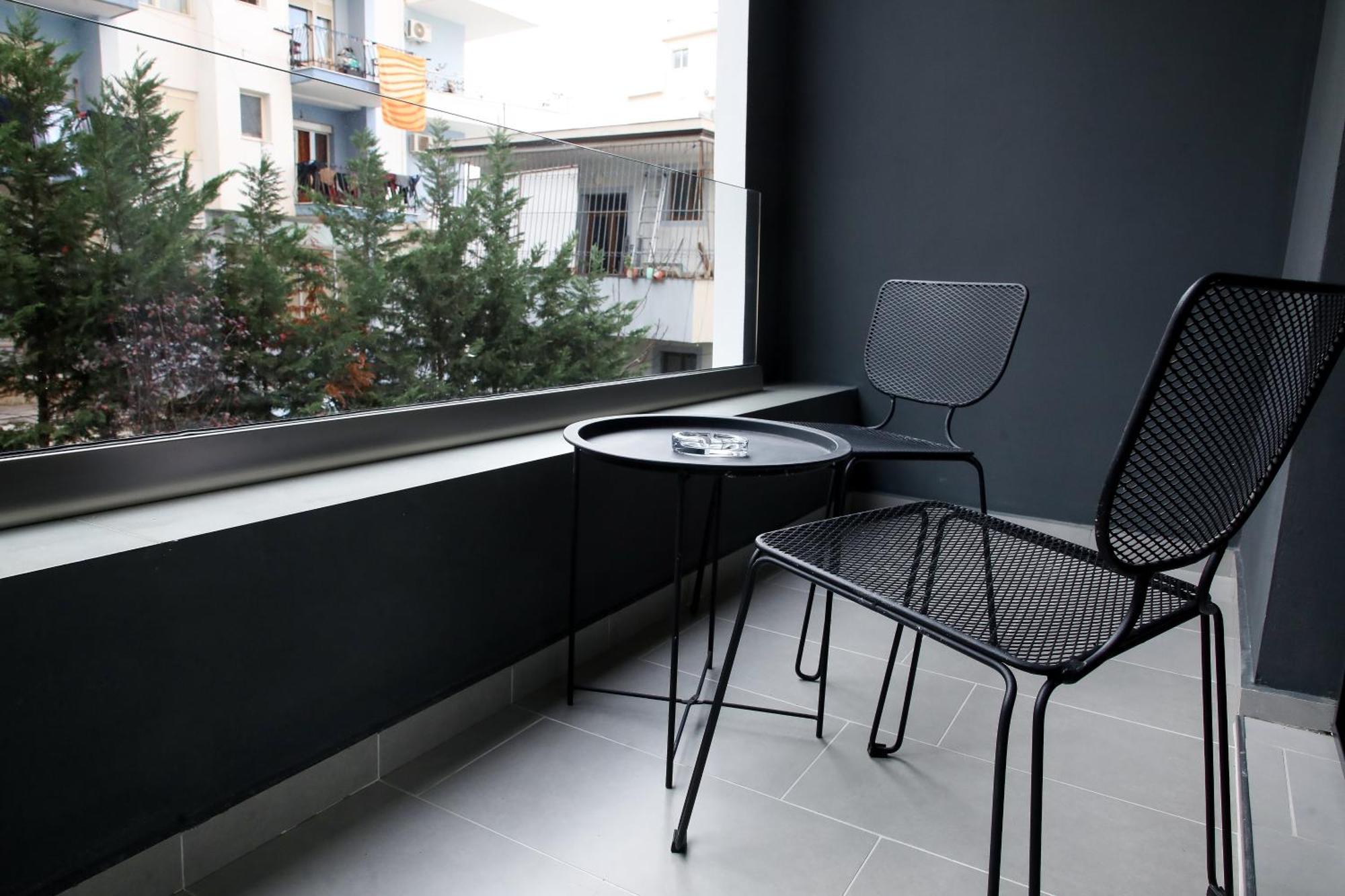 H&M Hotel Vlorë 外观 照片